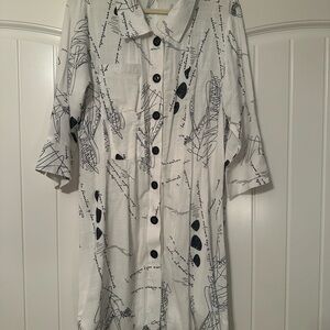 Parsley & Sage Stylish Navy and White Button-Up